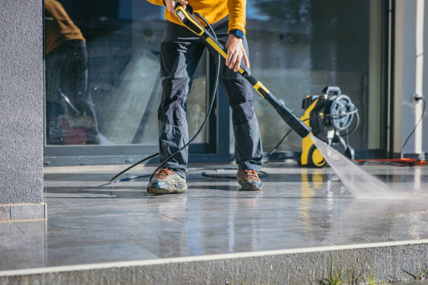 Professional Pressure Washing Services in East Rancho Dominguez, CA